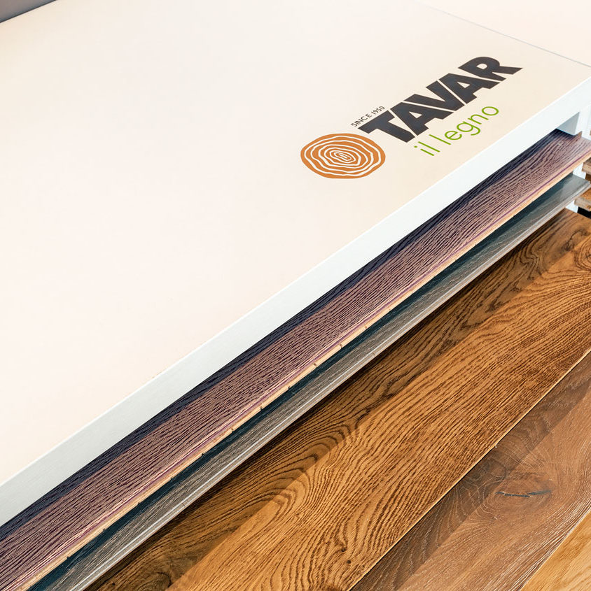 Communication and graphic design per TAVAR S.p.A. Silla_Guerrini_Tavar